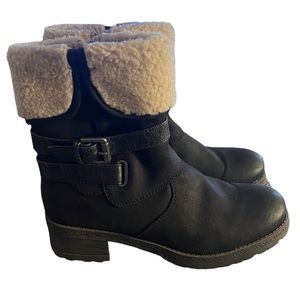 White Mountain | Breana Black Sherpa Lined Heel Ankle Boot women SIZE 8
